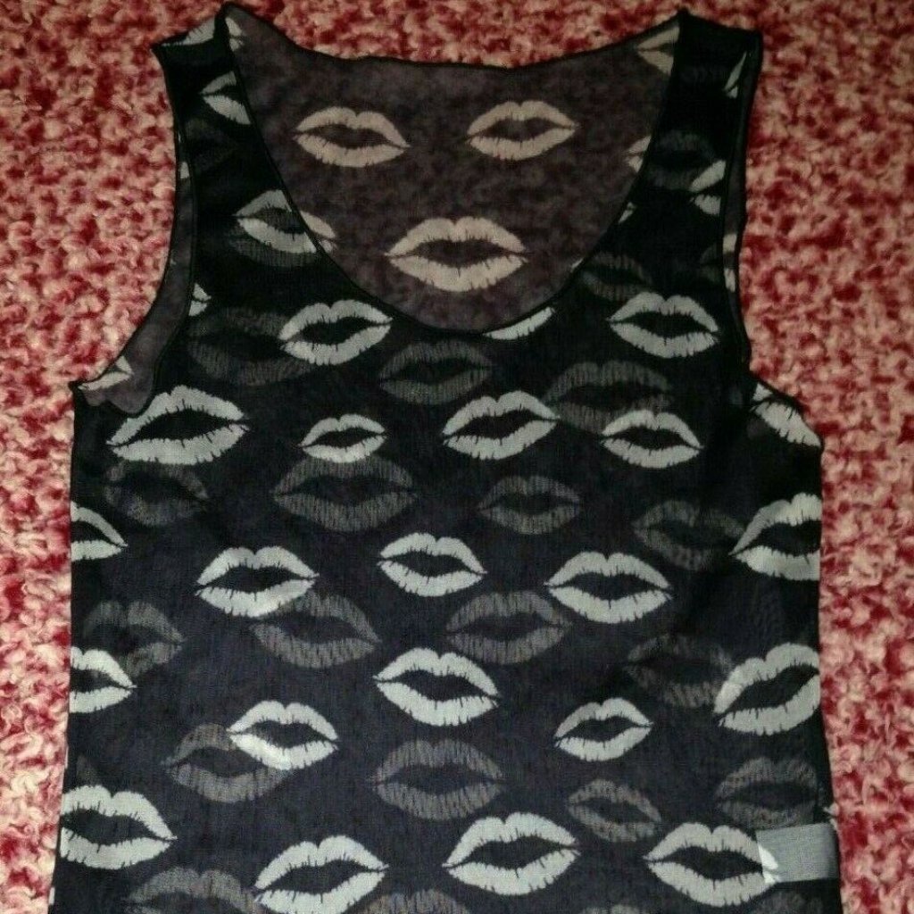 Vintage Brand New Without Tags SheDevil Sheer Sleeveless Lips Design Top Small